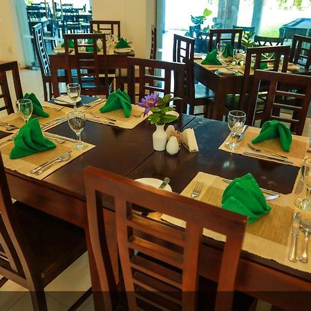 Lavendish Okrin Hotel Kataragama Ngoại thất bức ảnh