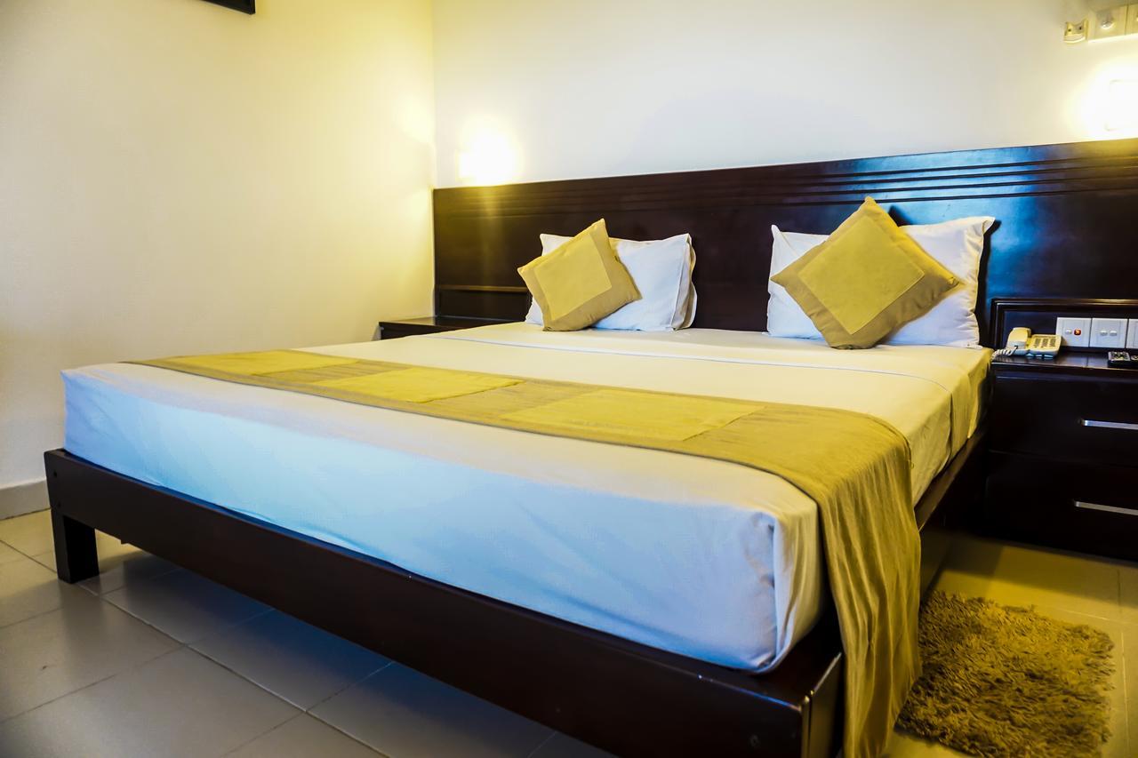 Lavendish Okrin Hotel Kataragama Ngoại thất bức ảnh
