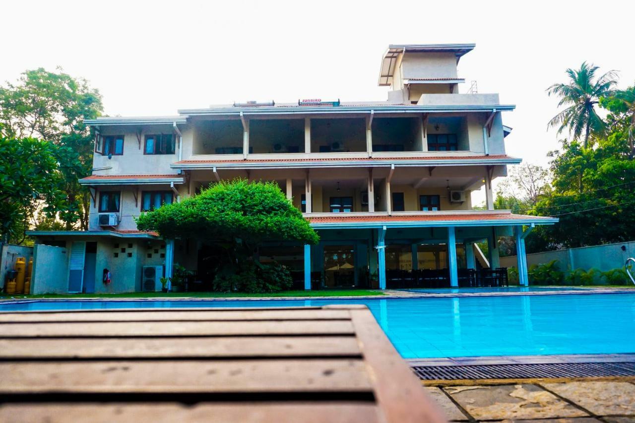 Lavendish Okrin Hotel Kataragama Ngoại thất bức ảnh